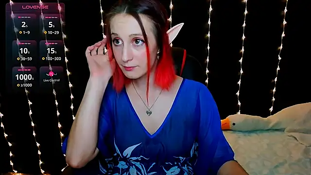 AgathaNoxe online show from 7, 1, 2025