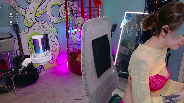 Cumpotik Eve online show from 21, 4, 2026