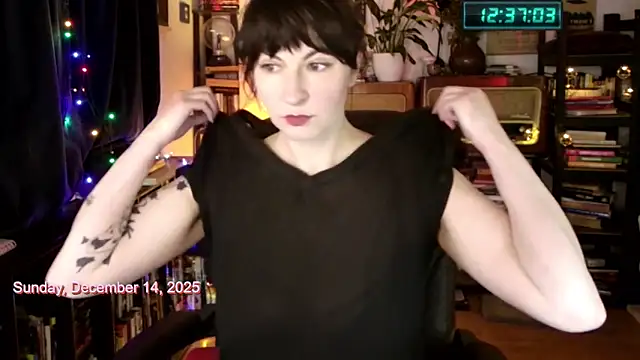 Snapshot of 404girlnotfound chatting on 14, 12, 2025 404girlnotfound online show from 14, 12, 2025