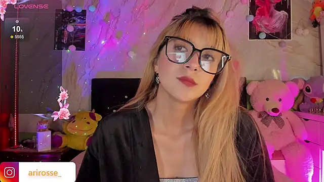 Snapshot of ariana_rosse__ chatting on 26, 11, 2025 ariana rosse online show from 26, 11, 2025