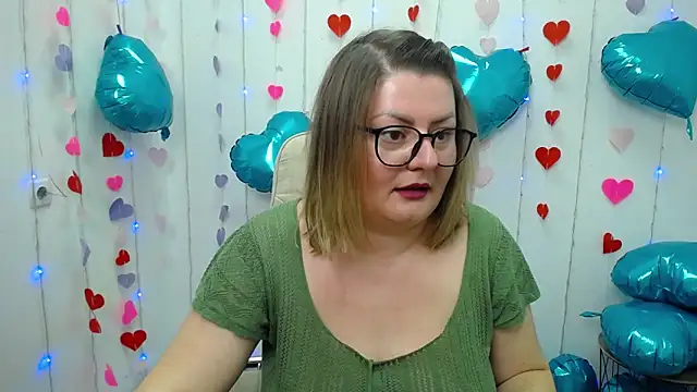 Snapshot of ZannaDreil chatting on 7, 2, 2025 ZannaDreil online show from 7, 2, 2025