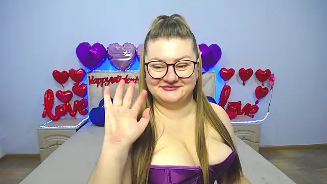 Snapshot of ZannaDreil chatting on 7, 2, 2025 ZannaDreil online show from 7, 2, 2025