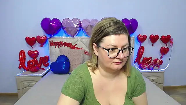 Snapshot of ZannaDreil chatting on 9, 2, 2025 ZannaDreil online show from 9, 2, 2025
