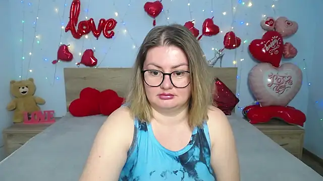 Snapshot of ZannaDreil chatting on 1, 3, 2025 ZannaDreil online show from 1, 3, 2025
