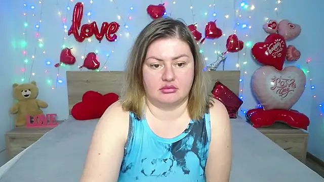 Snapshot of ZannaDreil chatting on 1, 3, 2025 ZannaDreil online show from 1, 3, 2025