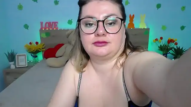 Snapshot of ZannaDreil chatting on 16, 3, 2025 ZannaDreil online show from 16, 3, 2025