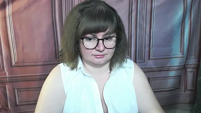 Snapshot of ZannaDreil chatting on 11, 9, 2025 ZannaDreil online show from 11, 9, 2025