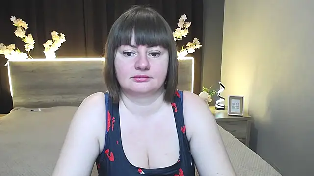 ZannaDreil online show from 5, 3, 2026