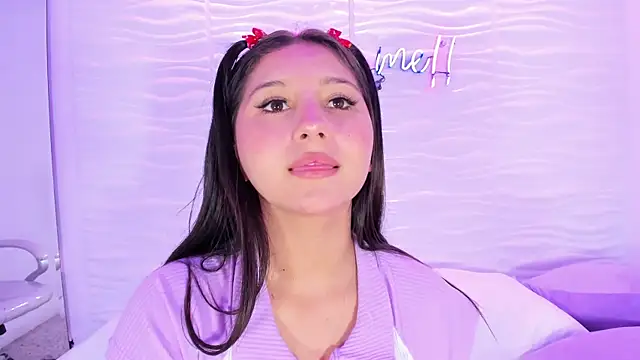 Snapshot of AvyMilton chatting on 3, 1, 2025 AvyMilton online show from 3, 1, 2025