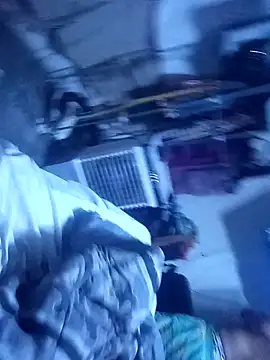 SINUECASTILLO online show from 4, 2, 2025