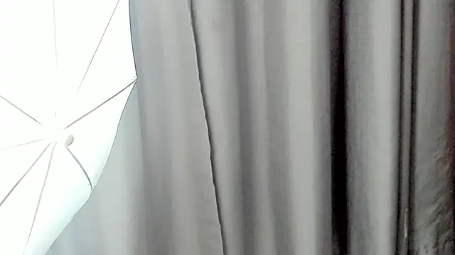 melody suarez online show from 28, 12, 2024