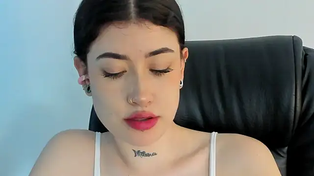 melody suarez online show from 24, 1, 2025