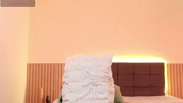 Snapshot of DIOSA-HOT chatting on 11, 11, 2025 DIOSA-HOT online show from 11, 11, 2025