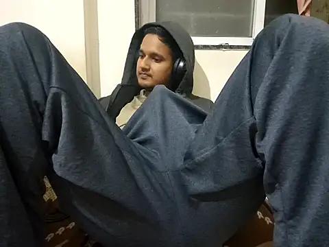 Jonrobinso online show from 1, 12, 2025