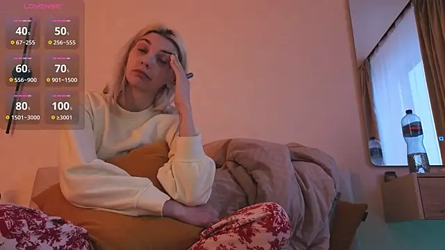 LoveLuna  online show from 21, 4, 2026