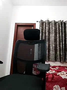 sanaya baby online show from 18, 2, 2025