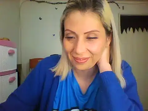 Snapshot of alixia81 chatting on 23, 1, 2025 alixia81 online show from 23, 1, 2025