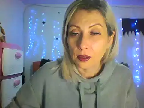 Snapshot of alixia81 chatting on 20, 2, 2025 alixia81 online show from 20, 2, 2025