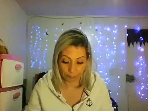 Snapshot of alixia81 chatting on 21, 2, 2025 alixia81 online show from 21, 2, 2025