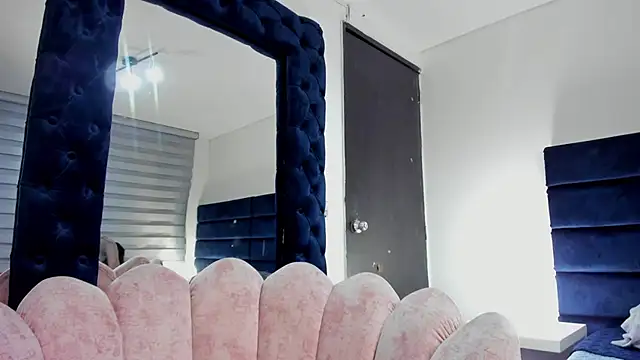 Snapshot of _Cristal_evans chatting on 10, 2, 2025 Cristal evans online show from 10, 2, 2025