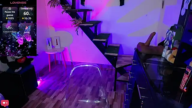 Kendall Gil online show from 12, 3, 2026