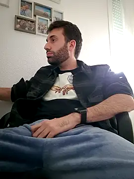 Snapshot of espanolmadrid chatting on 9, 3, 2025 espanolmadrid online show from 9, 3, 2025