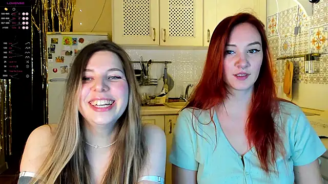 Snapshot of Annie_aww chatting on 10, 1, 2025 Annie aww online show from 10, 1, 2025