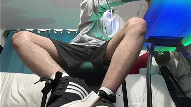 Saturno v online show from 17, 1, 2025