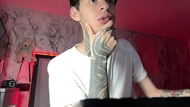 Saturno v online show from 3, 2, 2025