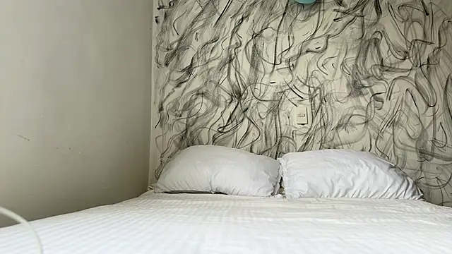 Snapshot of Saturno_v chatting on 14, 1, 2026 Saturno v online show from 14, 1, 2026