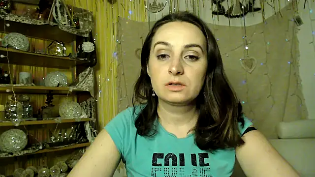 AskMeStandUp online show from 23, 2, 2026