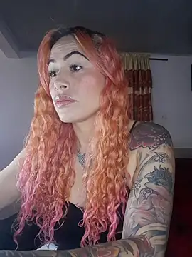 Sexy-Favgirl online show from 8, 1, 2025