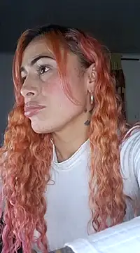 Sexy-Favgirl online show from 10, 1, 2025