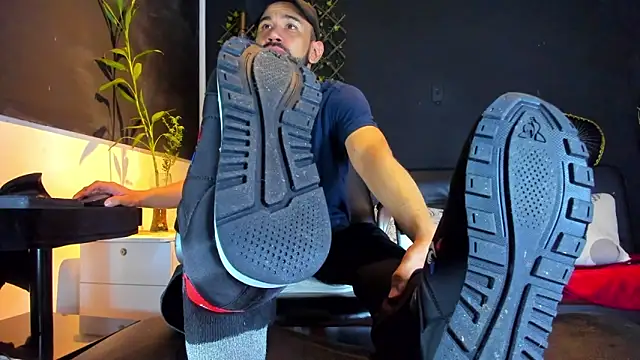 alessandro wye online show from 17, 2, 2026