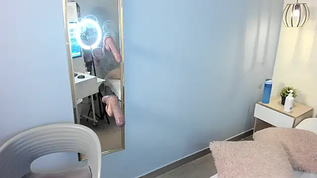 Snapshot of escarleth__ chatting on 10, 3, 2025 escarleth online show from 10, 3, 2025