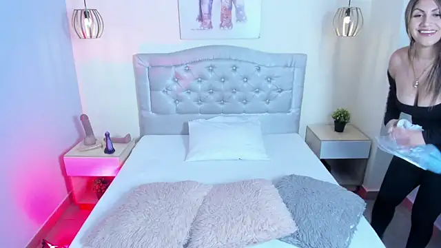 Snapshot of escarleth__ chatting on 1, 12, 2025 escarleth online show from 1, 12, 2025