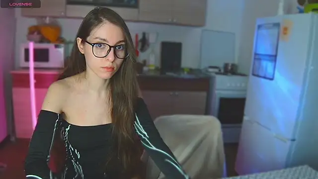 fcjuicy pussy online show from 15, 3, 2025