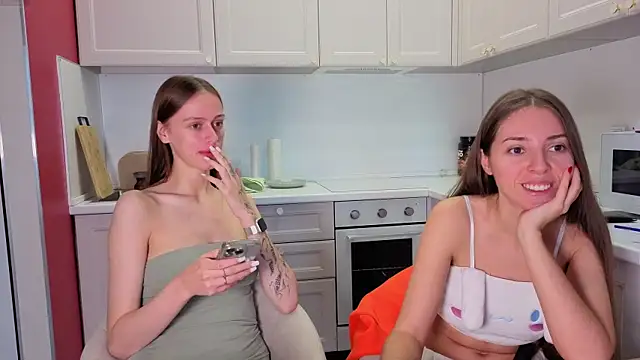 fcjuicy pussy online show from 5, 10, 2025