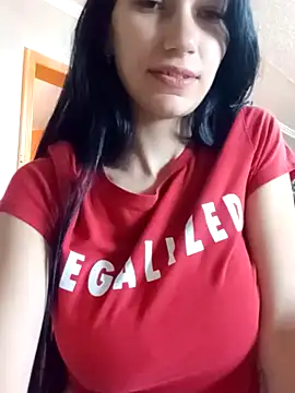 Snapshot of MeanGirl93 chatting on 16, 9, 2025 MeanGirl93 online show from 16, 9, 2025