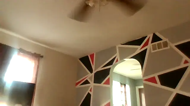 Snapshot of lilbishmiss chatting on 14, 11, 2025 lilbishmiss online show from 14, 11, 2025