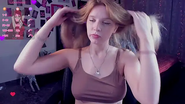 KarambaMoon online show from 10, 10, 2025