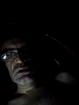 hugosafado333 online show from 18, 1, 2025