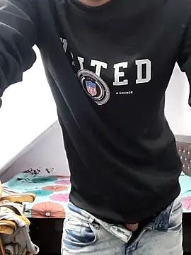 Habibi big b online show from 5, 3, 2025