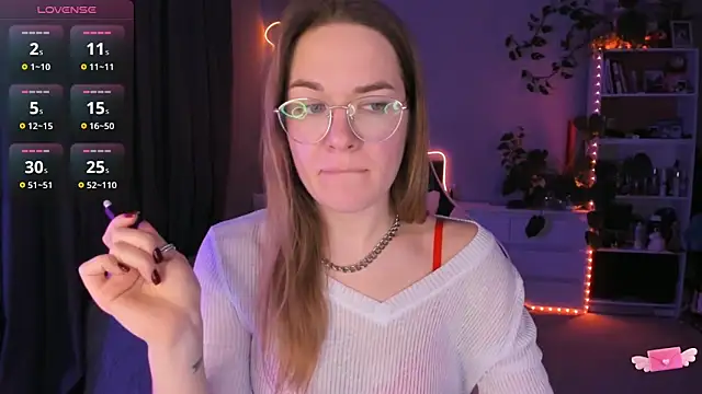 Snapshot of ami_amour_ chatting on 11, 12, 2024 ami amour online show from 11, 12, 2024