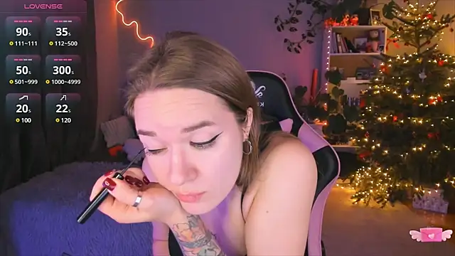 Snapshot of ami_amour_ chatting on 16, 1, 2025 ami amour online show from 16, 1, 2025