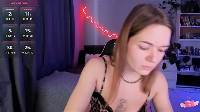 Snapshot of ami_amour_ chatting on 20, 2, 2025 ami amour online show from 20, 2, 2025