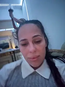 Snapshot of Liilii22 chatting on 3, 1, 2025 Liilii22 online show from 3, 1, 2025