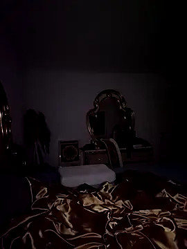 Snapshot of Liilii22 chatting on 11, 2, 2025 Liilii22 online show from 11, 2, 2025