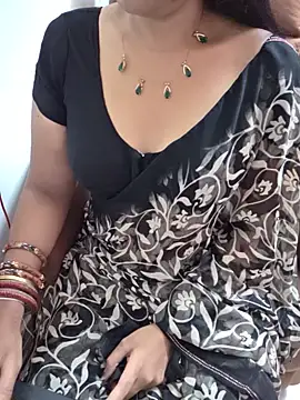 Snapshot of Roja-Telugu777 chatting on 24, 6, 2026 Roja-Telugu777 online show from 24, 6, 2026