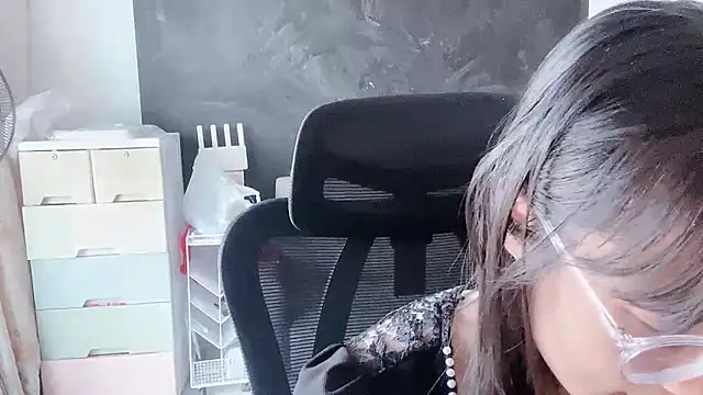 Snapshot of Honey-cici chatting on 26, 11, 2025 Honey-cici online show from 26, 11, 2025